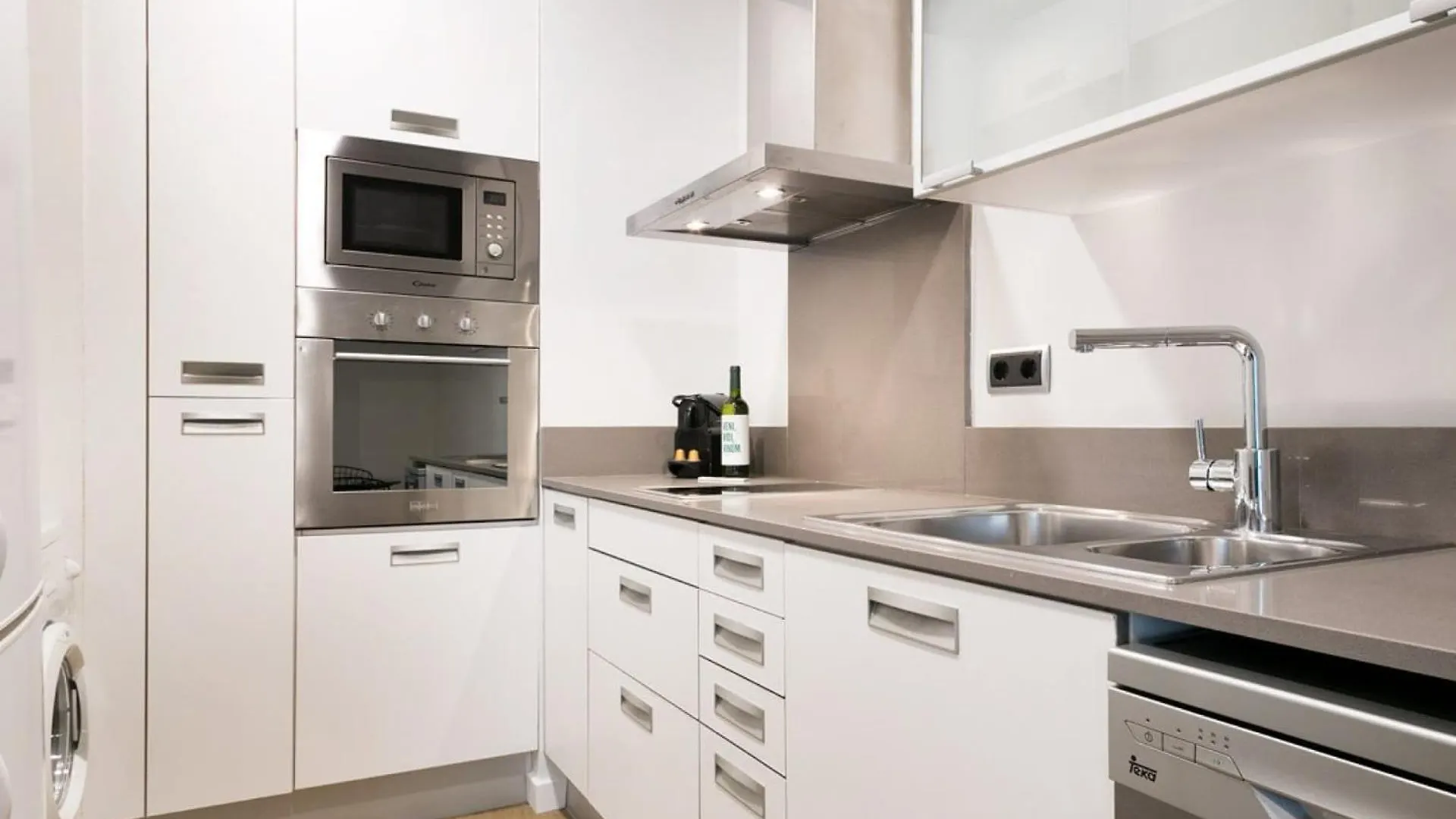 Vale Suites Barcelona 0*,