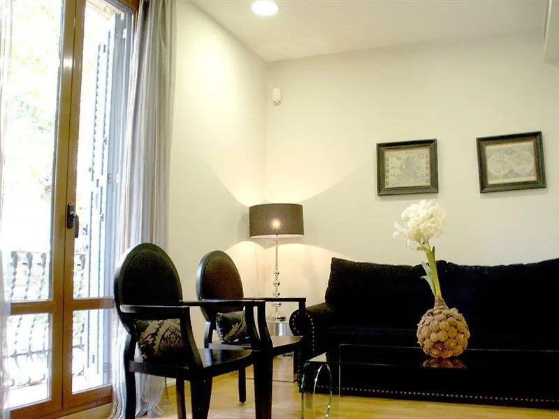 ברצלונה Vale Suites דירה